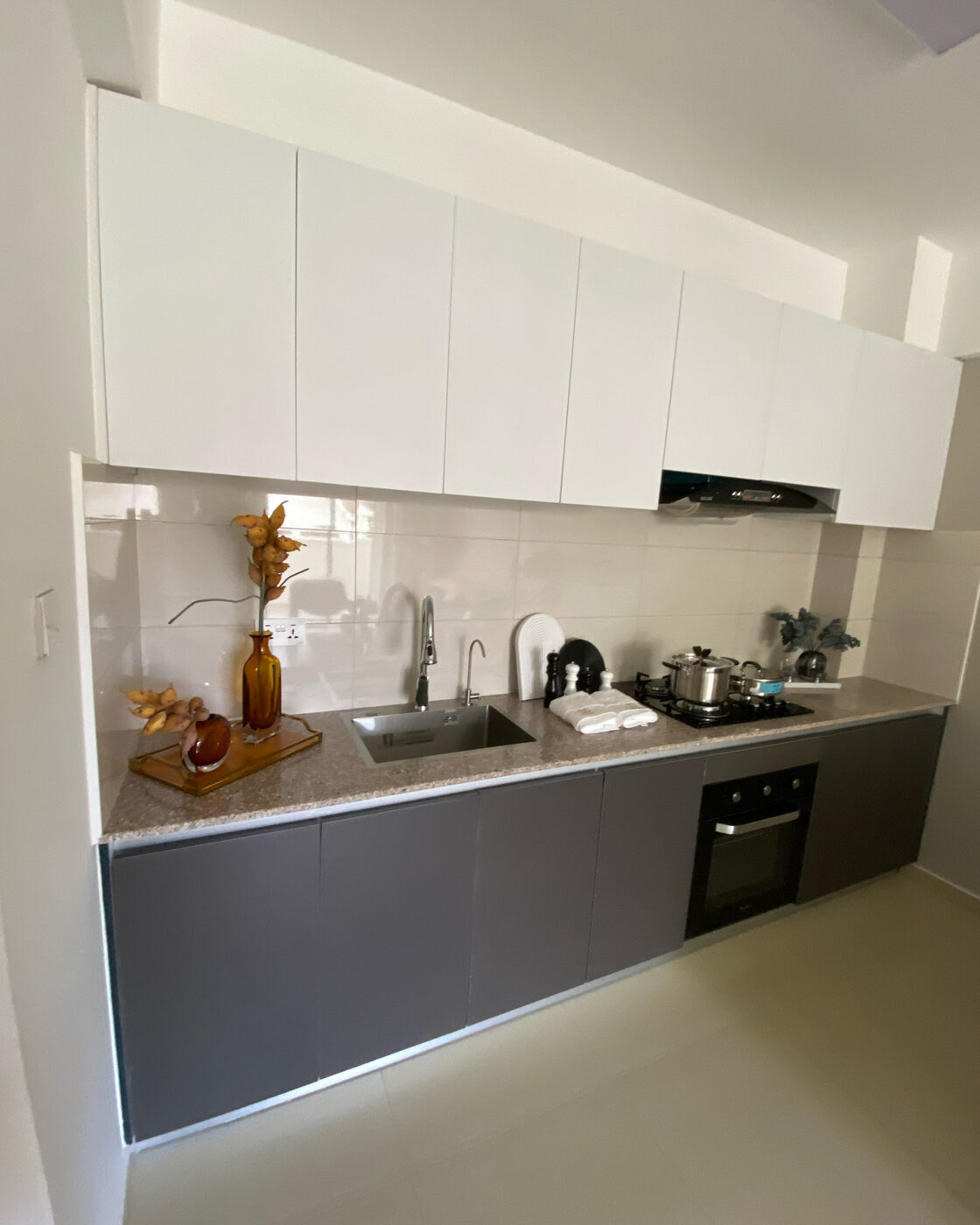 Fitted kitchen